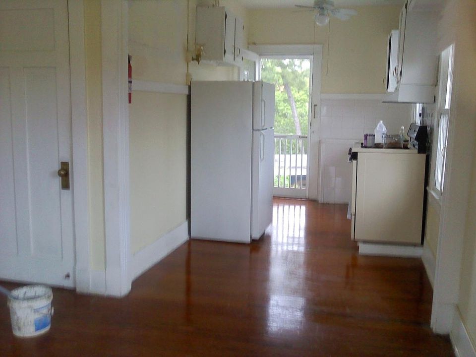 2nd image of 3627 Dumaine St APT C