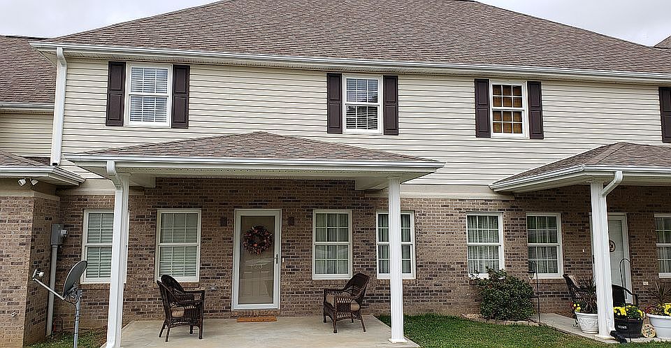 1st image of 123 Gardenside Blvd