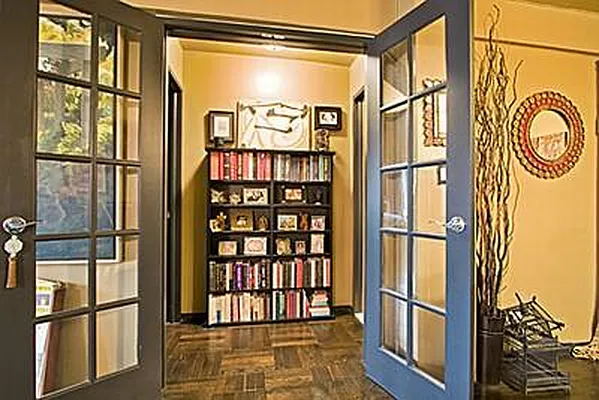 Sold by Fenwick Keats Real Estate | media 23