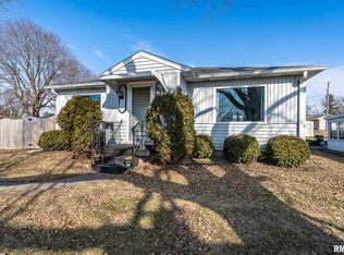 1632 W 37th St, Davenport, IA