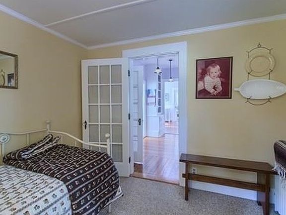 5th image of 15 Highland Ave