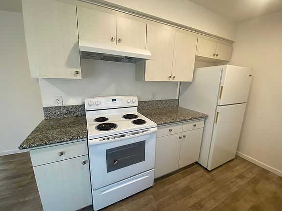 5th image of 3357 E Terrace Ave #3357