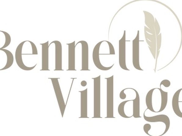 1809 Bennett Village Dr, Maryville, TN 37804