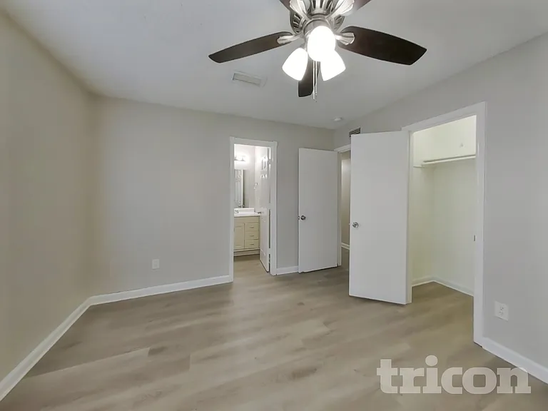 623 Walston Ln — Photo 9