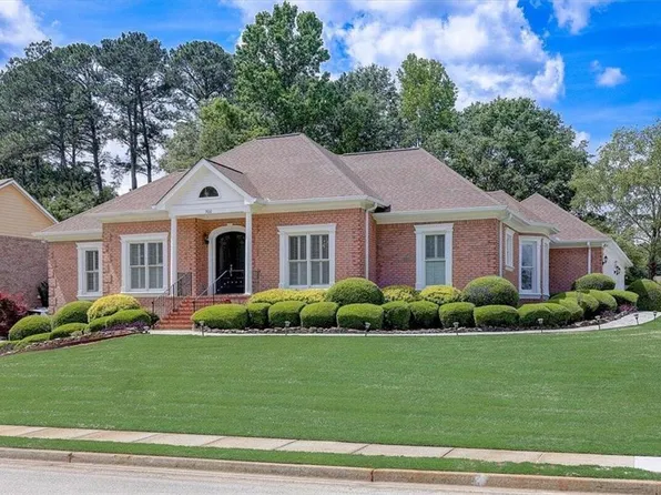 500 Confederate Pl, Loganville, GA 30052