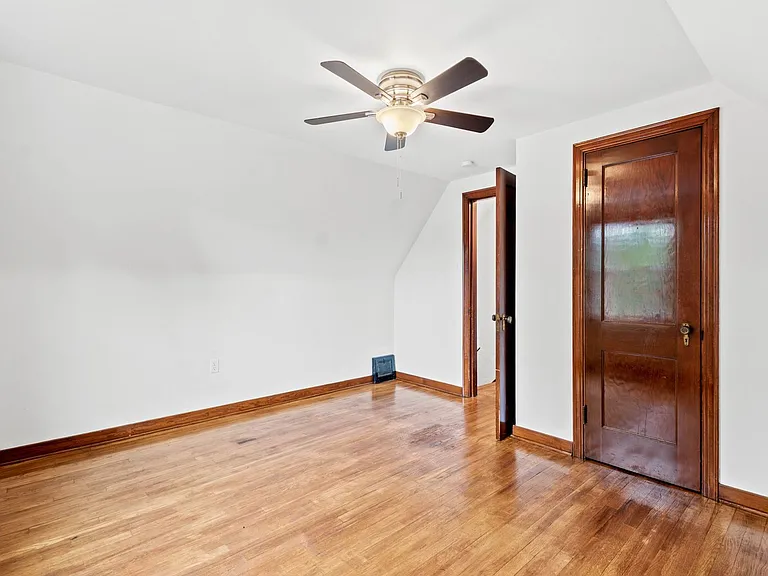 274 Idlewood Rd — Photo 19