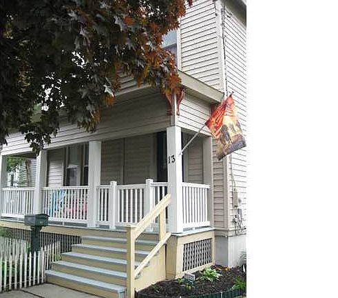 3rd image of 13 Argyle Pl