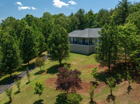 2656 Panorama Dr, Sautee Nacoochee, GA 30571