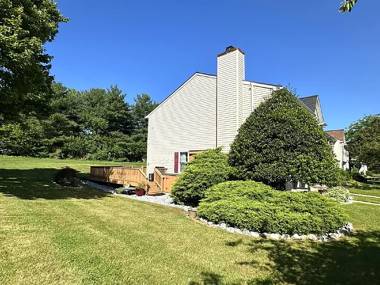 850 Medinah Cir — Photo 14