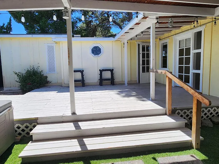 4490 Pomona Ave — Photo 14