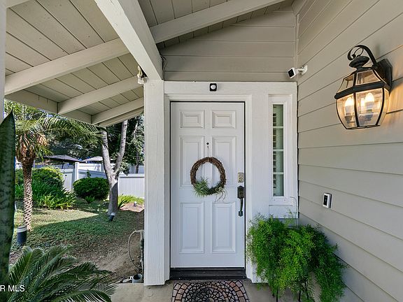 2nd image of 31015 Lexington Way