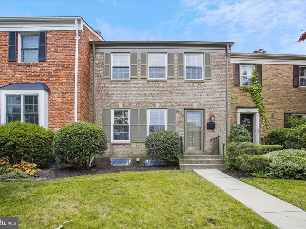 9309 Marycrest St, Fairfax, VA 22031