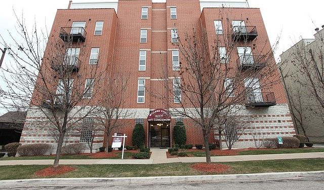1st image of 949 N Willard Ct APT 404