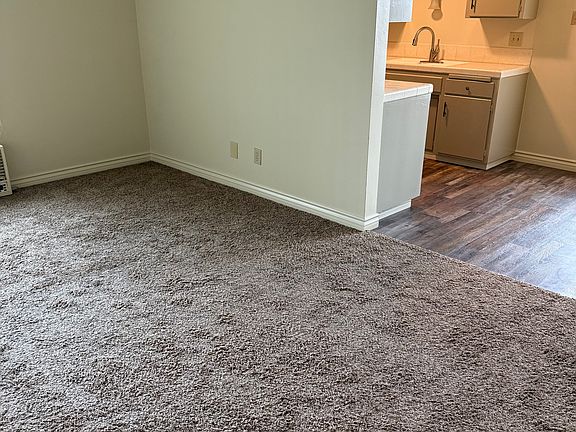 4th image of 622 S Pasadena Ave APT 4