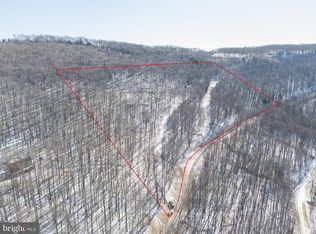 22 Backbone Dr, Oakland, MD 21550