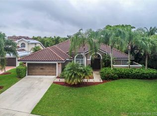 20389 Hacienda Ct, Boca Raton, FL 33498