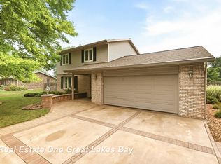 7560 Laurie Ln S, Saginaw, MI 48609