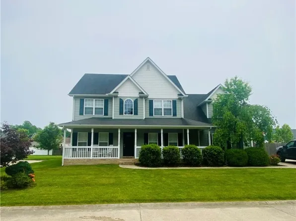3534 Carpenter Ave, Hurricane, WV 25526