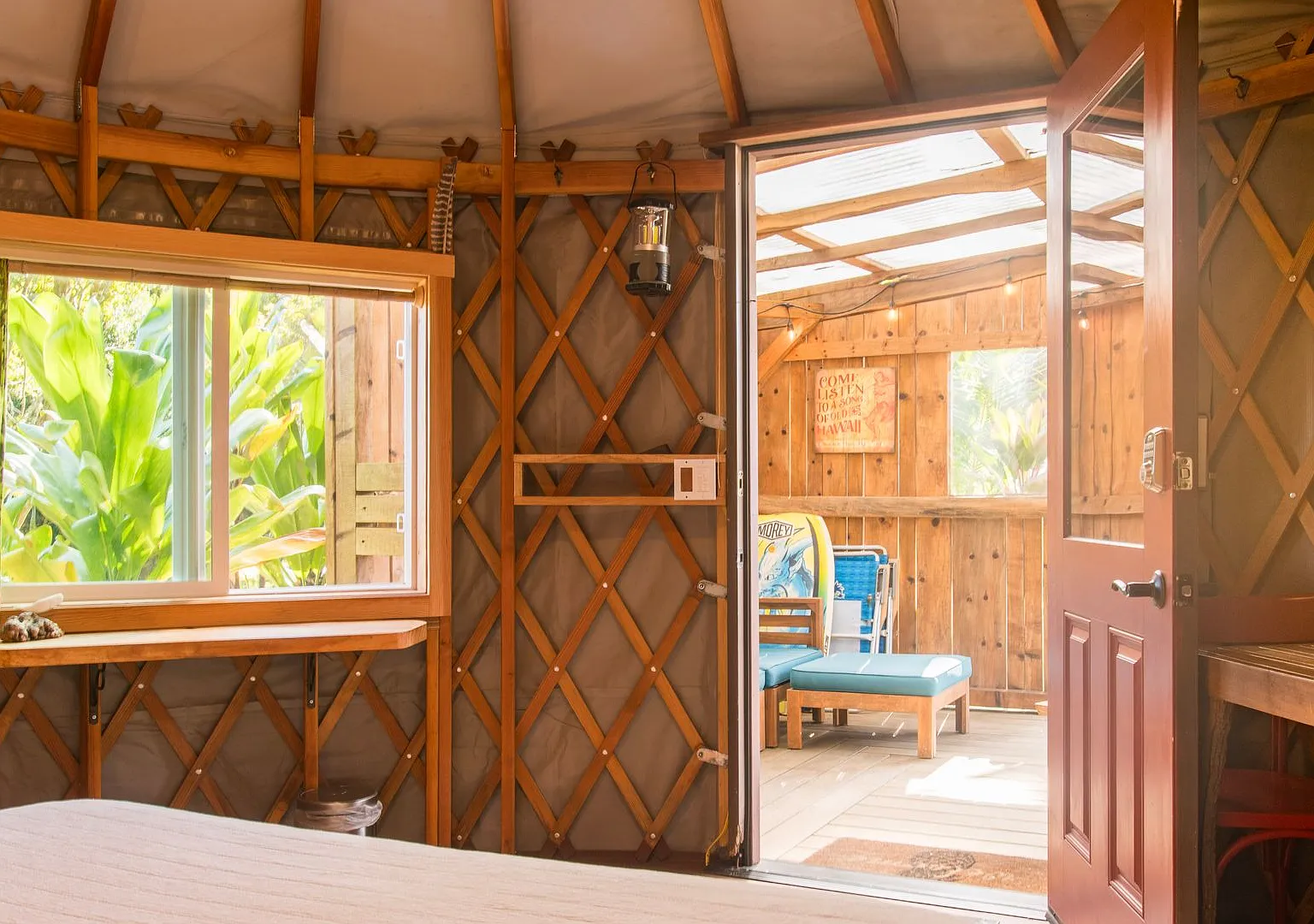 Furnished studio yurt in Hawi — Photo 4