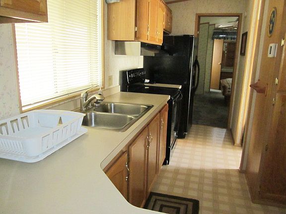 2nd image of 500 W Goldfield Ave #1
