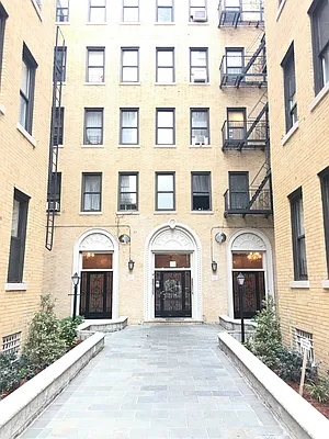 Rented by Abba Realty Associates INC | media 1