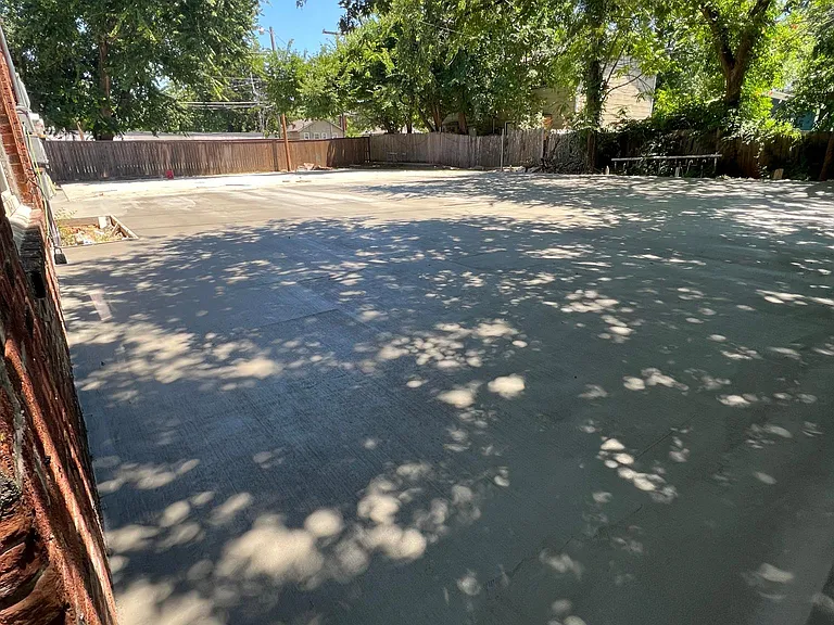 420 NW 26th St #7 — Photo 22