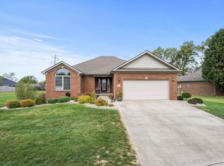 221 Oak Branch Dr, Berea, KY 40403
