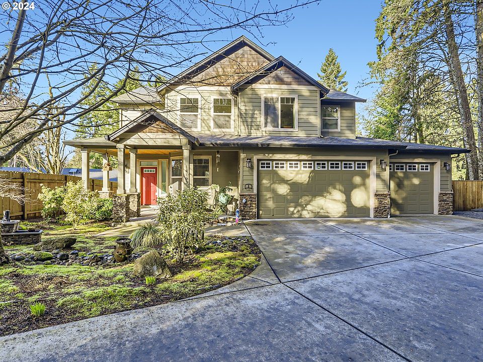 1st image of 10803 NE 63rd Ct