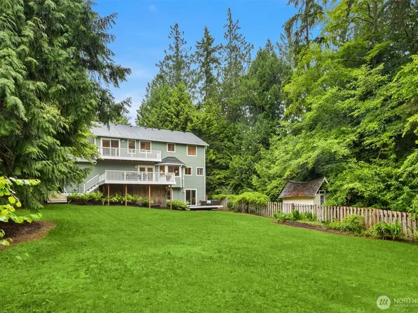 7045 NE Baker Hill Road, Bainbridge Island, WA 98110