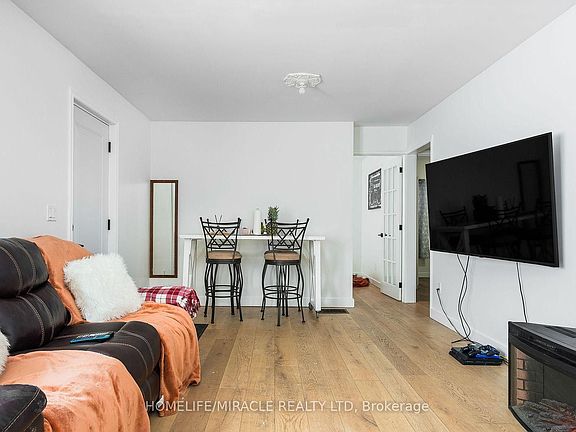 4th image of 101 River Rd E