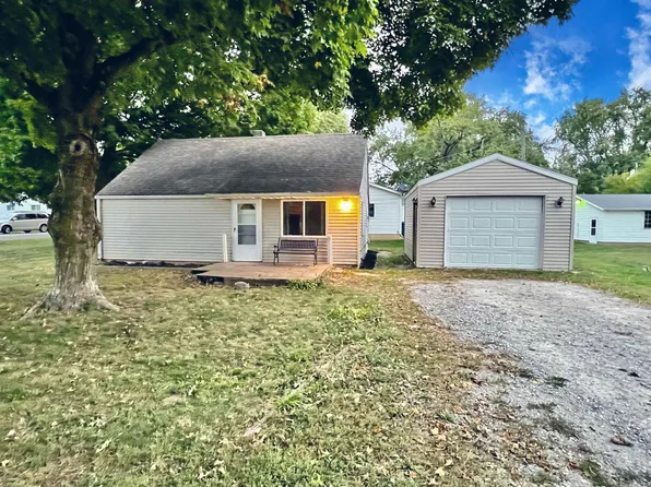 10211 Mildred Ave, Leo, IN 46765