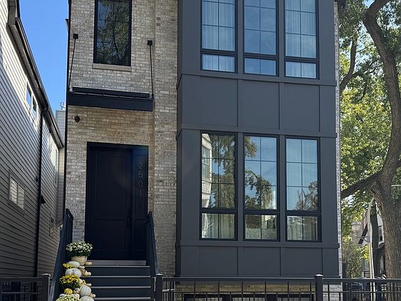 2nd image of 2501 N Sawyer Ave