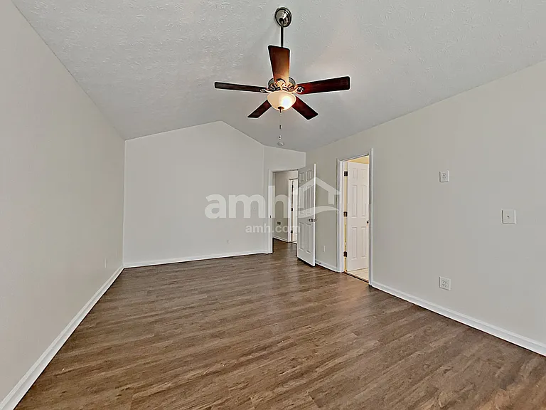 505 Allens Landing Ct — Photo 18