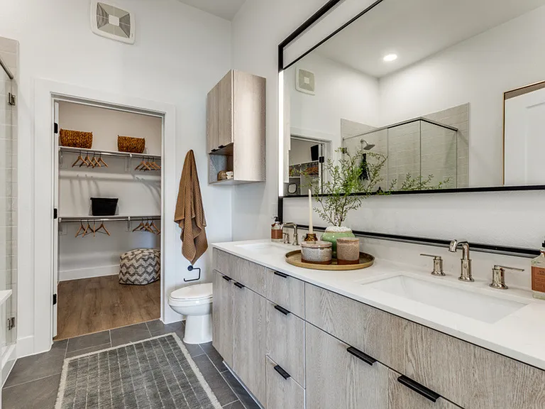 Pearl Bee Cave | Bee Cave, Texas | New Apartment Homes