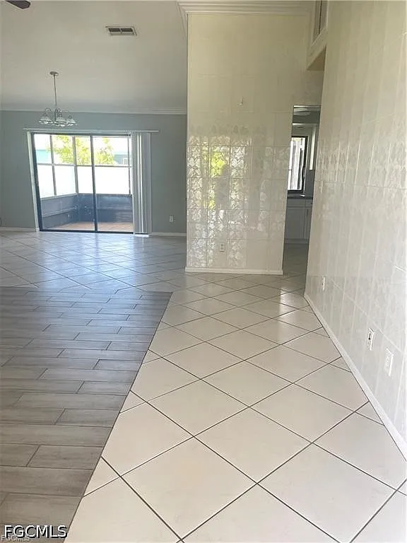 3 bed, 2.0 bath, 1400 sqft, $1,955 — Photo 4