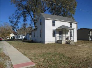 1520 Willow St, Greenville, IL 62246