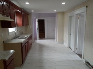30 Lincoln Ave #A, Carteret, NJ 07008