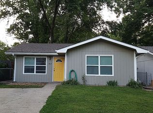 1421 Prairie Ave, Lawrence, KS 66044