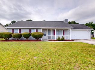 144 Parnell Rd, Hubert, NC 28539