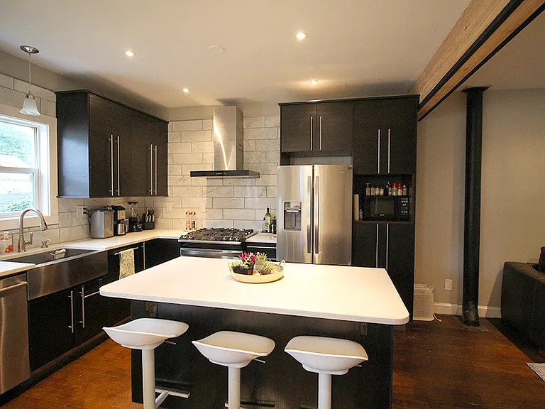 2970 S Clement Ave — Photo 15
