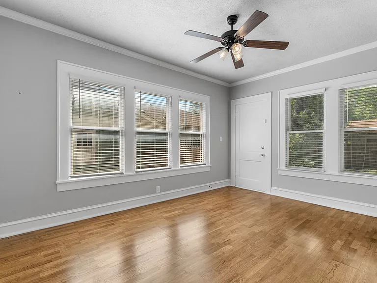 1921 Ben Hall Ct — Photo 10