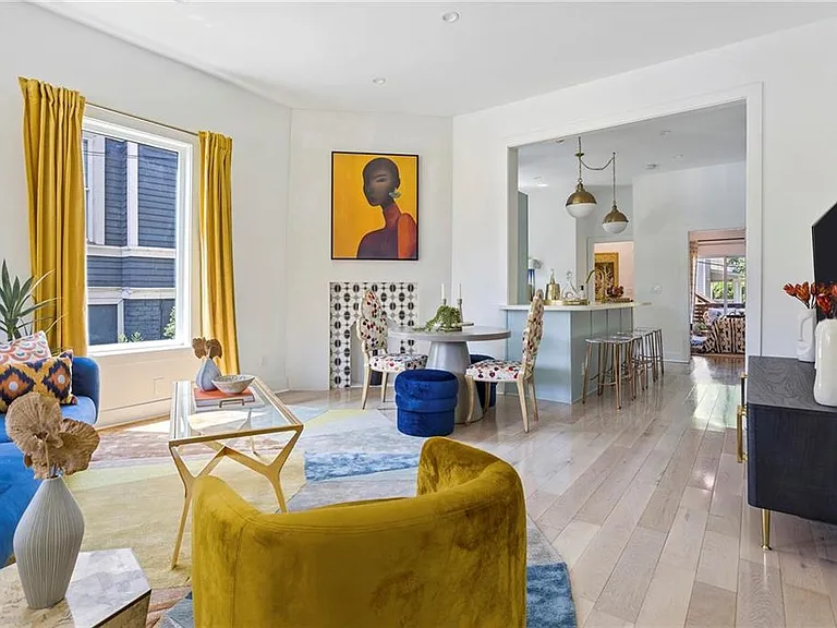 970 Charles Allen Dr NE #B — Photo 2