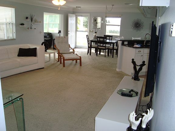 4th image of 1817 Delwood Way
