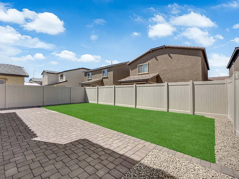 1624 Oro Grande Dr — Photo 36