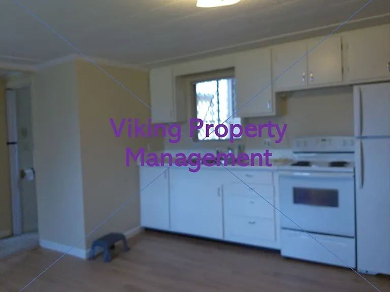 603 NE Lookout Ave #A — Photo 6