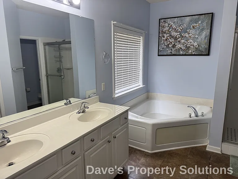 5265 Ivystone Ln — Photo 10