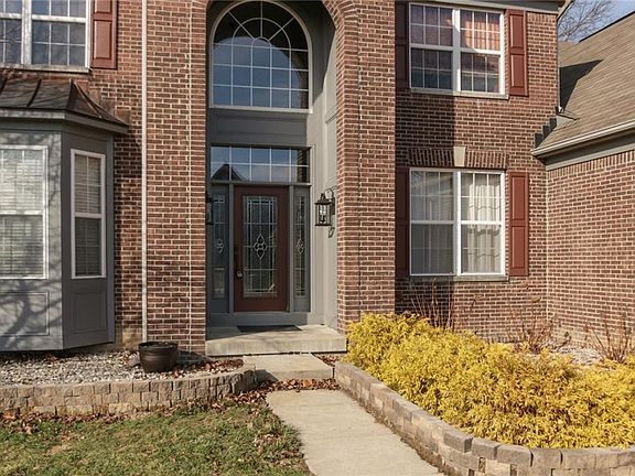 3rd image of 4650 Harmonie Ct