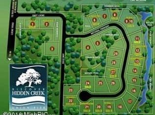 25 National Pkwy, Chikaming Township, MI