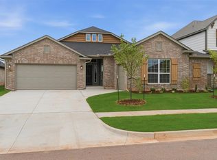 3761 Mesa Rd, Norman, OK 73071