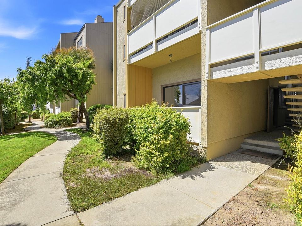 1st image of 811 Marcie Cir